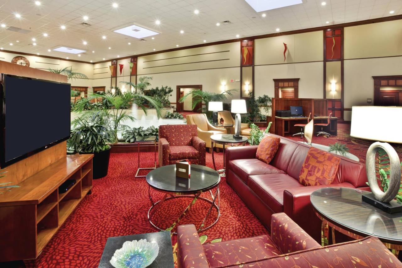 Отель Columbus Airport Marriott Экстерьер фото