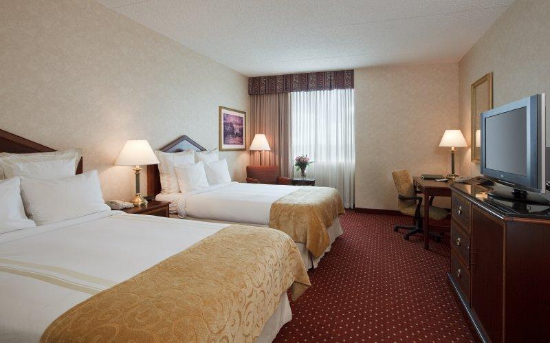 Отель Columbus Airport Marriott Экстерьер фото