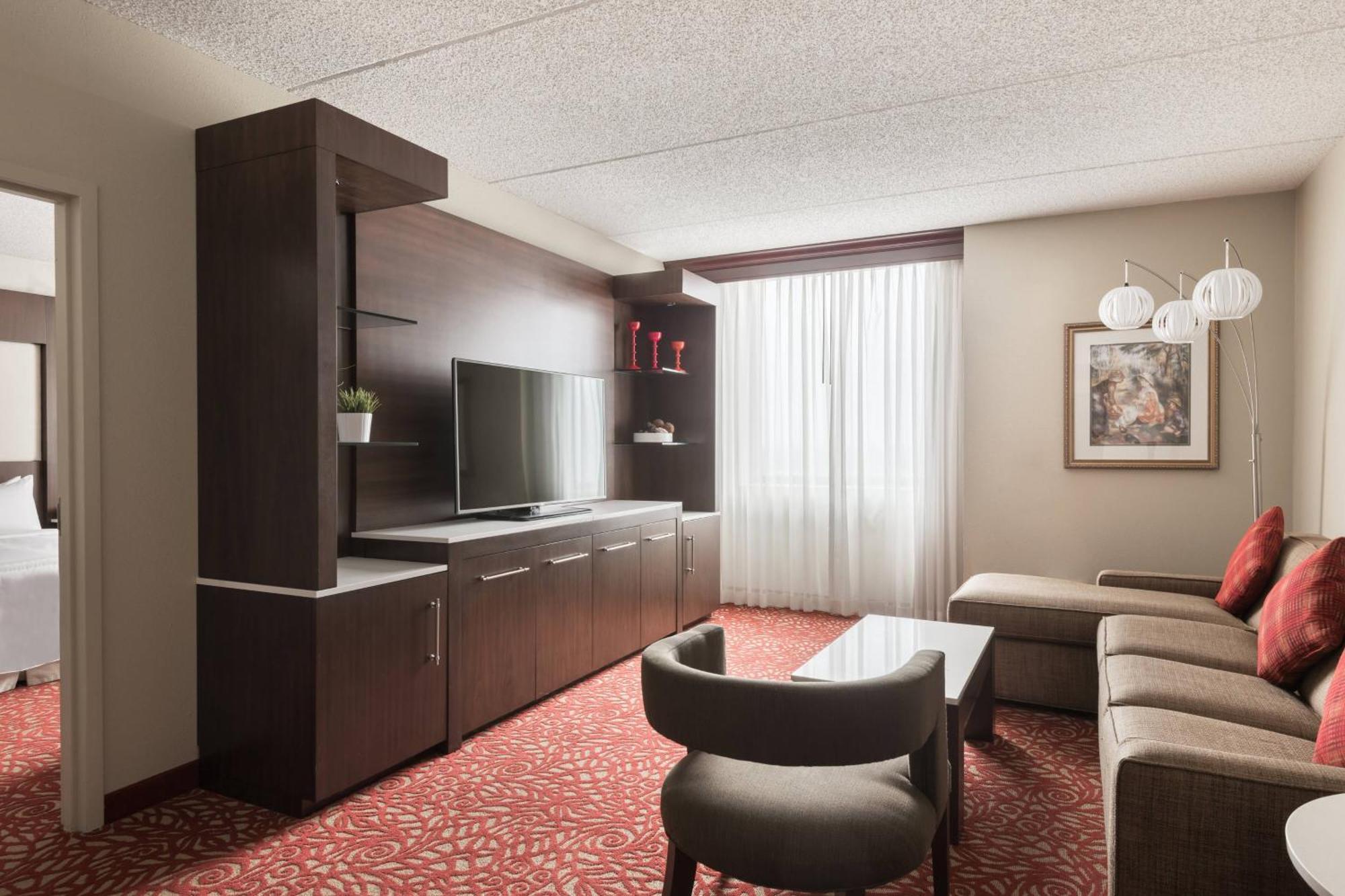 Отель Columbus Airport Marriott Экстерьер фото