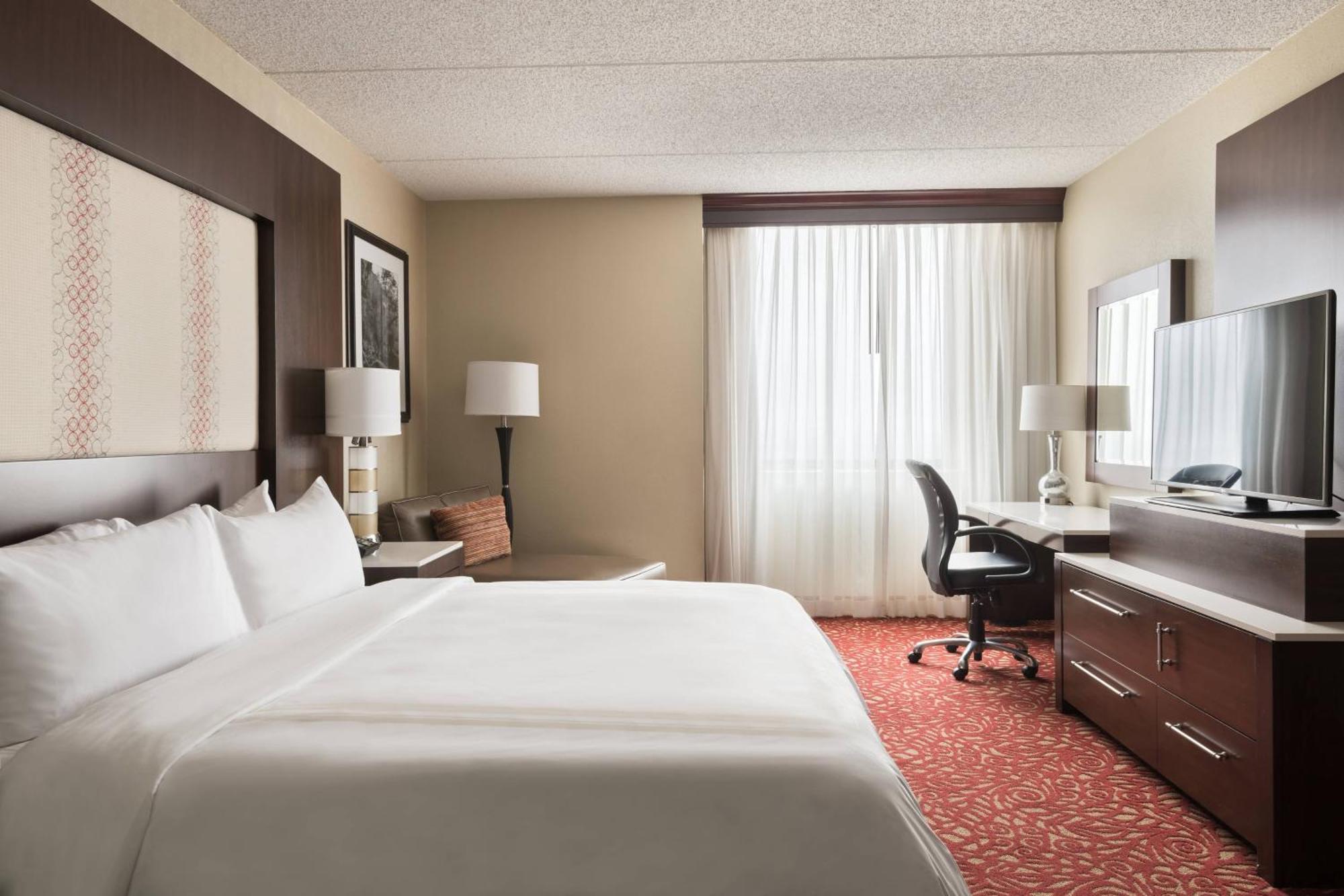 Отель Columbus Airport Marriott Экстерьер фото