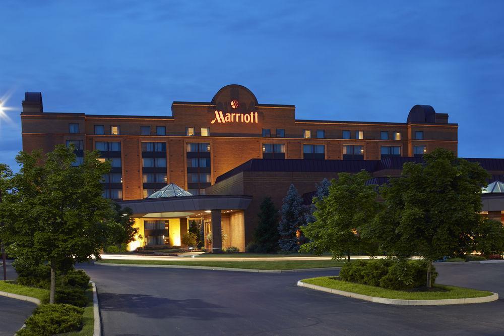 Отель Columbus Airport Marriott Экстерьер фото