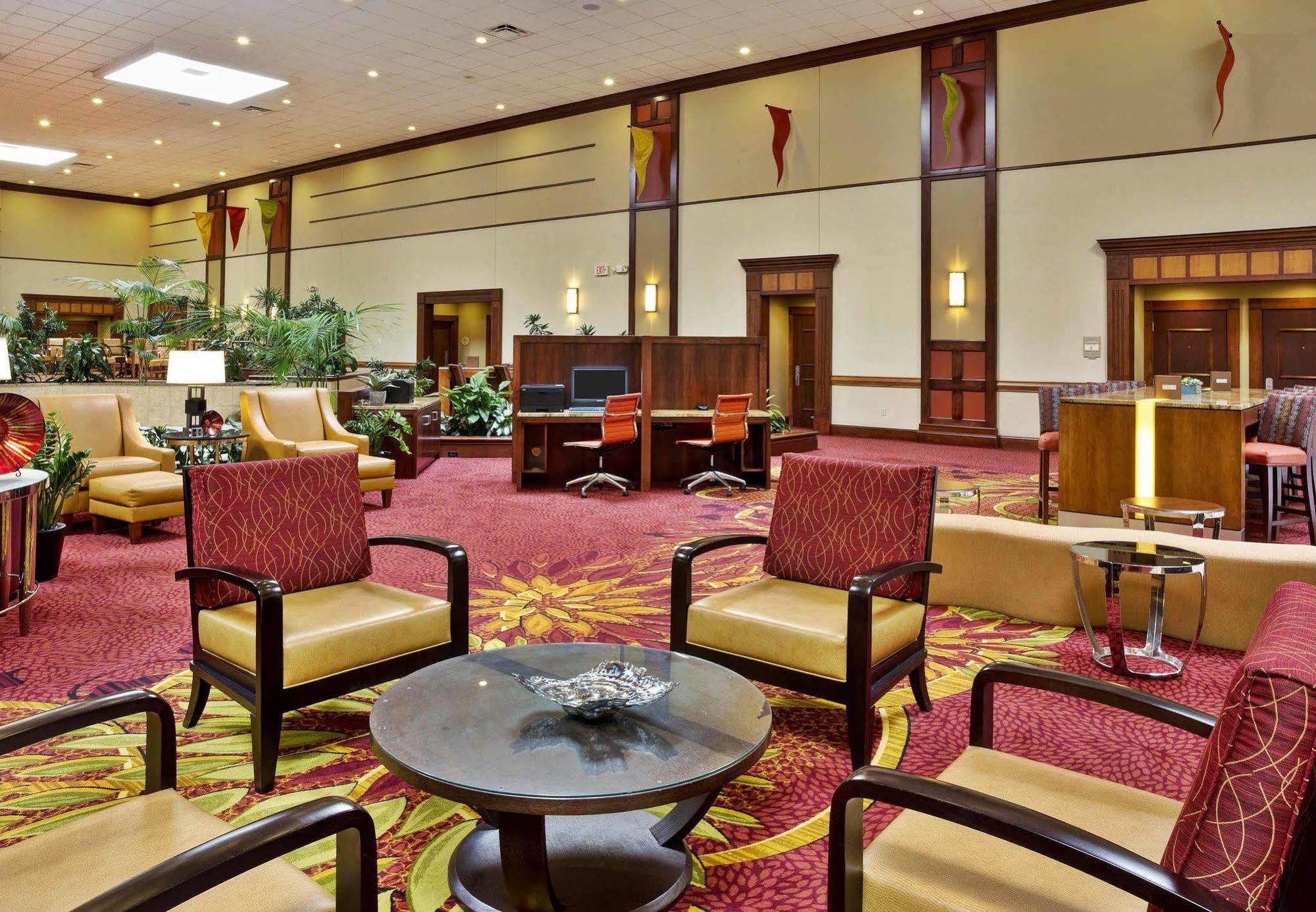 Отель Columbus Airport Marriott Экстерьер фото